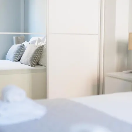 Cozy And Bright 2bd Family Apartamento Zadar